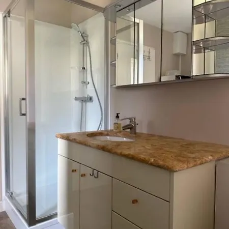 Daire Maison Independante Avec Jardin *